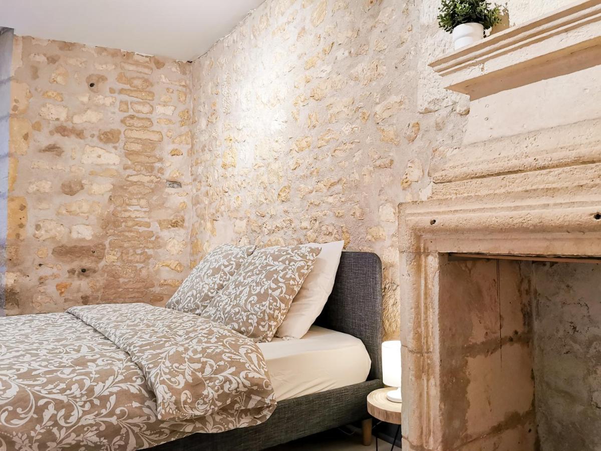 Appartement Ma Douce Charente - Superbe T3 Design Et Fonctionnel - Hyper Centre A Saintes Εξωτερικό φωτογραφία